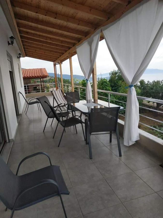View Apartment Lukove Ngoại thất bức ảnh